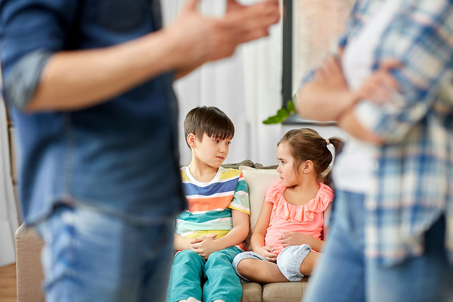 Cómo hablar con los hijos del divorcio. Consejos | Help Help